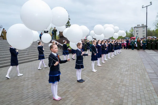 L'apertura della Stella e la posa delle ghirlande al memor — Foto Stock