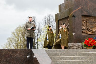 Açılması Stella ve çelenk memor döşeme