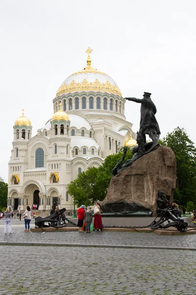 Никольский морской собор в Кронштадте . — стоковое фото