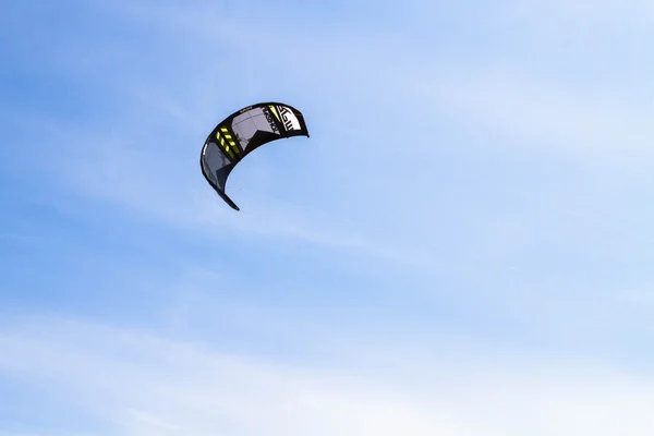 Windsurf na praia do Golfo de Big Izhora da Finlândia — Fotografia de Stock