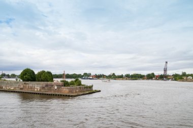 Kale Kronstadt şehir içinde.