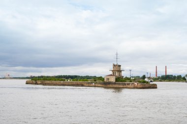 Kale Kronstadt şehir içinde.