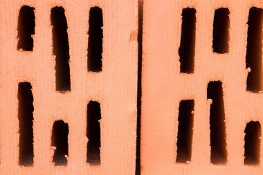 Temelinde inşa kırmızı tuğla