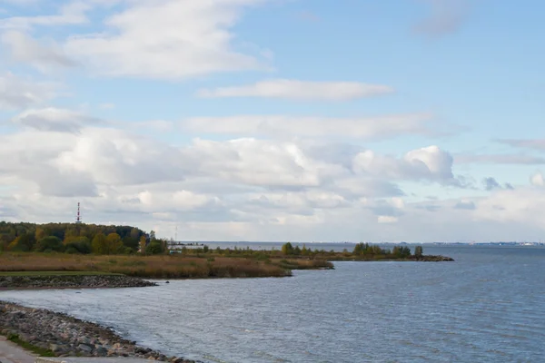 Il Golfo di Finlandia nel Parco Peterhof — Foto Stock