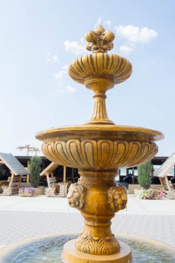 Antika yapılan güzel çeşme