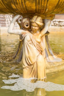 Antika yapılan güzel çeşme