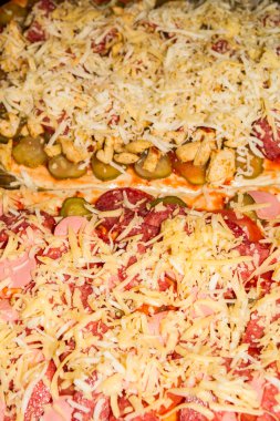 Topingler çeşitli pizza pişirme