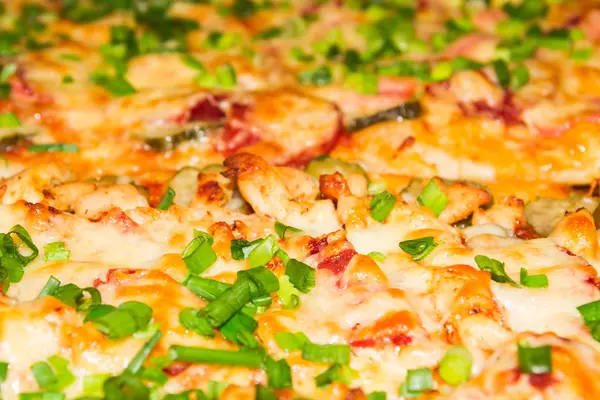 Topingler çeşitli pizza pişirme