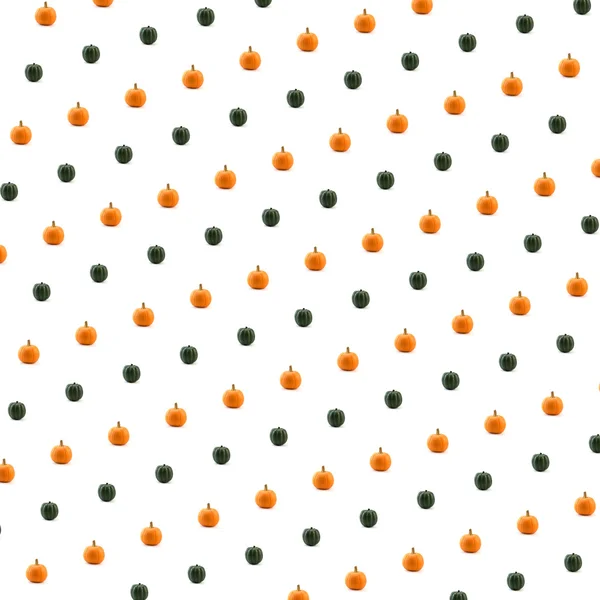 Calabaza verde y naranja sobre fondo blanco — Foto de Stock
