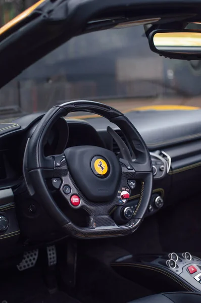 Київ Україна Серпень 2020 Ferrari 458 Spider — стокове фото