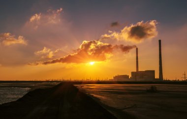  büyük bacalar, gündoğumu. kirliliği.