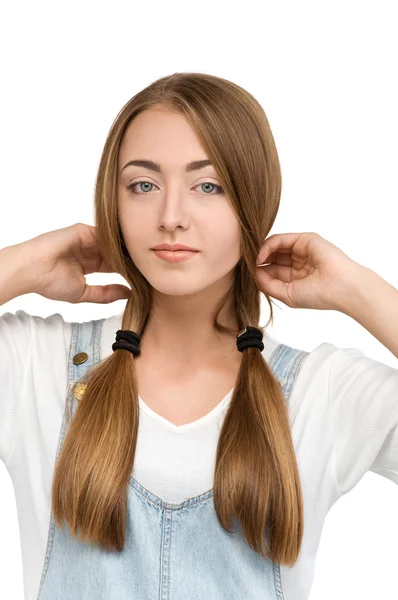 Portrait of young girl — Stock Photo, Image