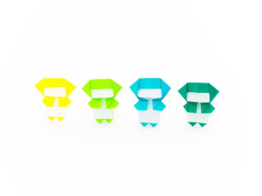 Renkli Origami Ninja