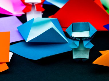 Japon Origami katlama yönergeleri oyuncaklar; Nasıl oynanır