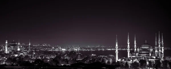 Ayasofya ve Sultanahmet Camii. Türkiye, Istanbul