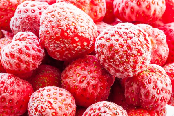 Bevroren aardbeien close-up — Stockfoto