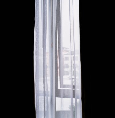 Bir binanın penceresinden görüntüle