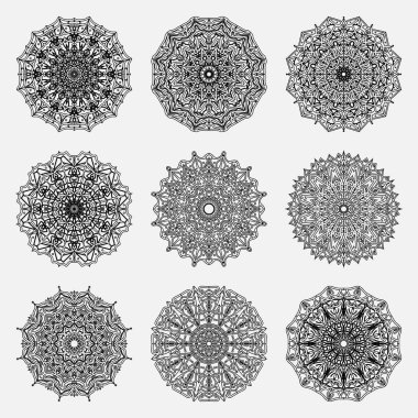 Lüks mandala. Mehndi 'nin kına, mehndi, dövme, dekorasyon çiçeği. Etnik doğu tarzında dekoratif bir süs. Karalama süsü. El çizimi çizimi çizimi. boyama kitabı sayfası.