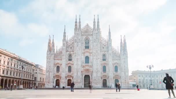 Milan Cathedral Duomo People Walking Fast Clouds Italy Timelapse — Stock video