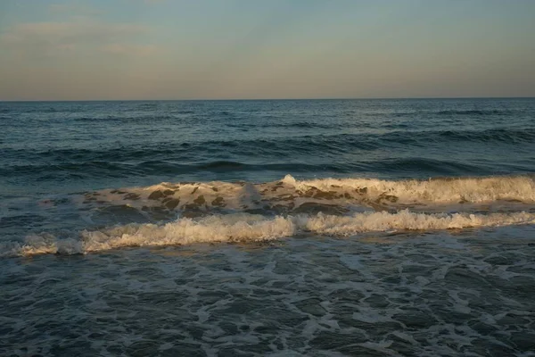 Морський Пляж Блакитне Небо Пісок Релаксація Краєвид Дизайну Листівки Календаря — стокове фото