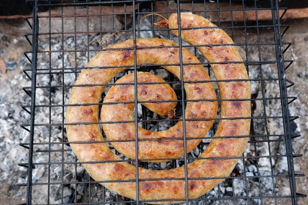 Hausgemachte Grillwurst Auf Dem Grill — Stockfoto