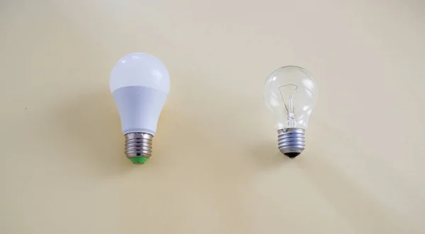 Led Lampe Statt Glühbirne Glühlampe Oder Statische Led Energiesparen — Stockfoto