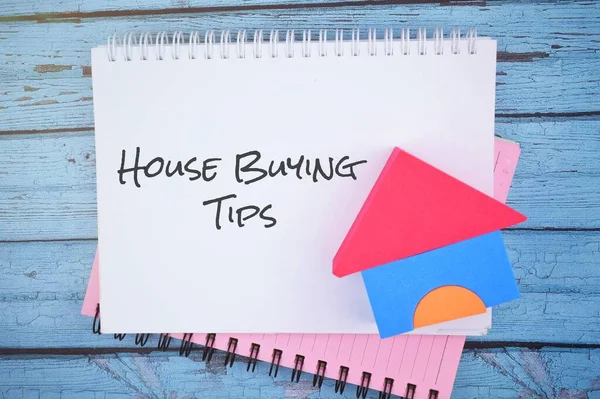 House Buying Tips Formulering Met Replica Huis Eigendomsconcept — Stockfoto