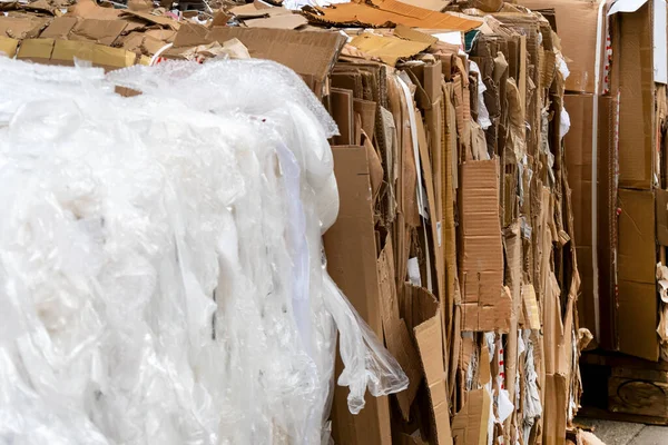 Verpakkingsafval Voor Recycling Afvalpapier Prullenbak — Stockfoto
