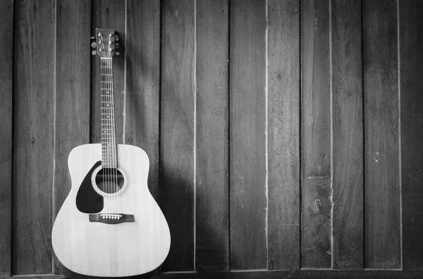 ahşap gitar 