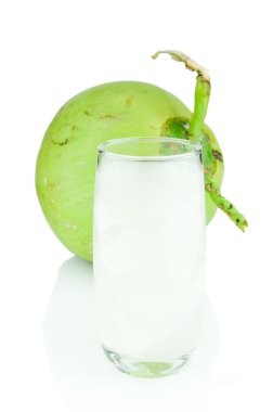 Hindistan cevizi suyu üzerinde izole