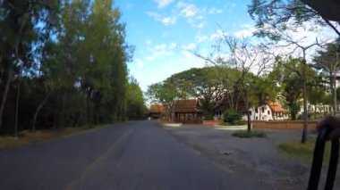 Bangkok, Tayland - 22 Ocak 2016: Binicilik ülke Road Tayland