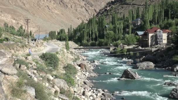 Khorog town in Tajikistan. — Stock Video