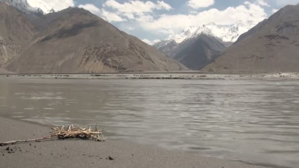 Bergslandskap i Tadzjikistan — Stockvideo