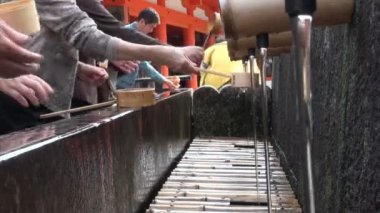 bir temizlik ritüel gerçekleştirmek için kullanılan bayanlar