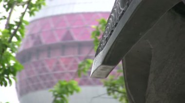 Şanghay'daki ünlü Pearl Tower