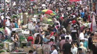 insanlar yiyecek Market almak