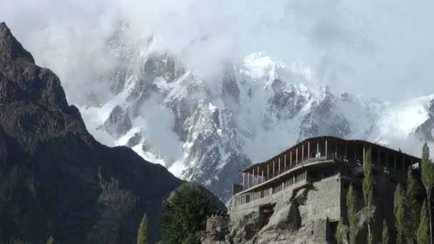 Mosque built on rocks — Stock Video