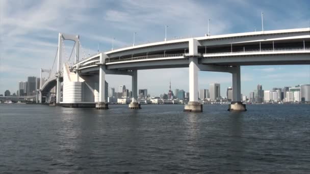 Regenbogenbrücke in Tokio — Stockvideo