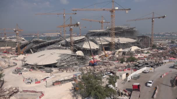 National Museum under construction in Doha — Stock Video