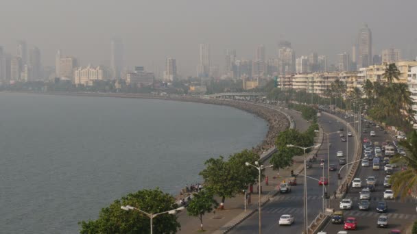 Traffico attraverso Marine Drive — Video Stock