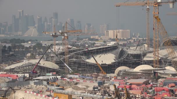 National Museum under construction in Doha — Stock Video