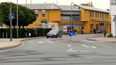 Avrupa, Bad Wildungen, Almanya 11. - 10. 2025: Sokakta trafik