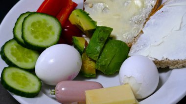 Lezzetli Asya yemeklerinin yakın görüntüsü