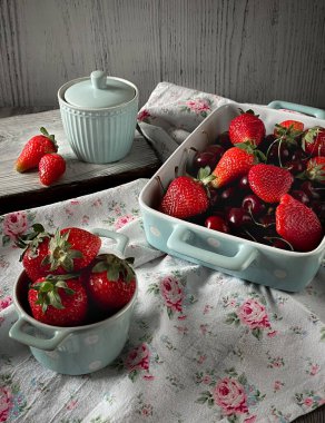 Yaz meyveleriyle dolu bir hayat