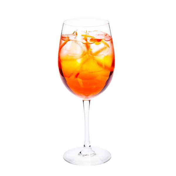 Cold alcoholic cocktail — Stock Photo, Image