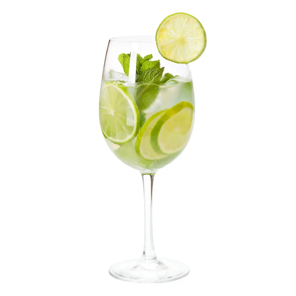 Cold alcoholic cocktail — Stock Photo, Image