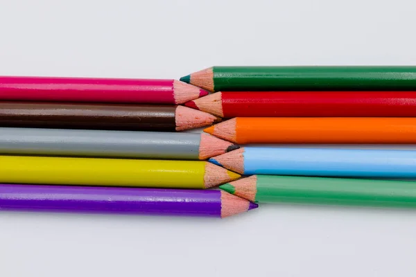 çeşitli renkli kalemler