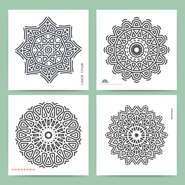 Etnik mistik desen üçgen ve daireler.