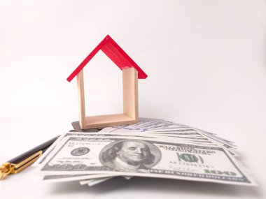 Bu resim gayrimenkul işlemlerini ve mülkiyet mülkiyetini temsil eden kavramsal bir stok fotoğrafı..