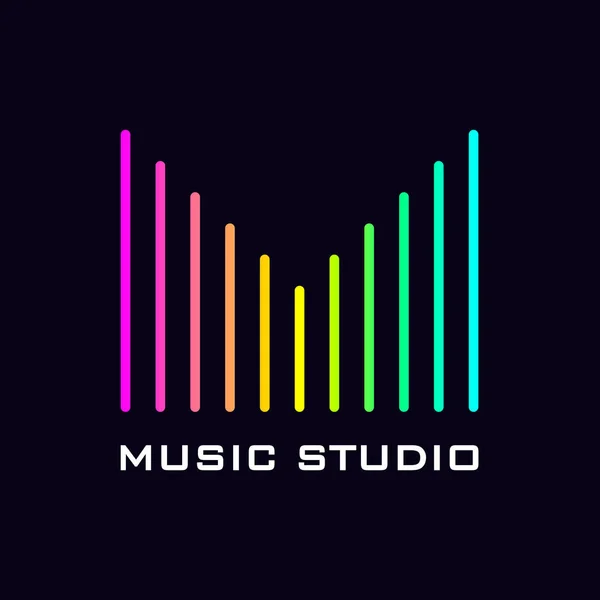 Modern logo voor een muziekstudio. Tech neon regenboog m-vormige strepen geïsoleerd op een zwarte achtergrond. — Stockvector